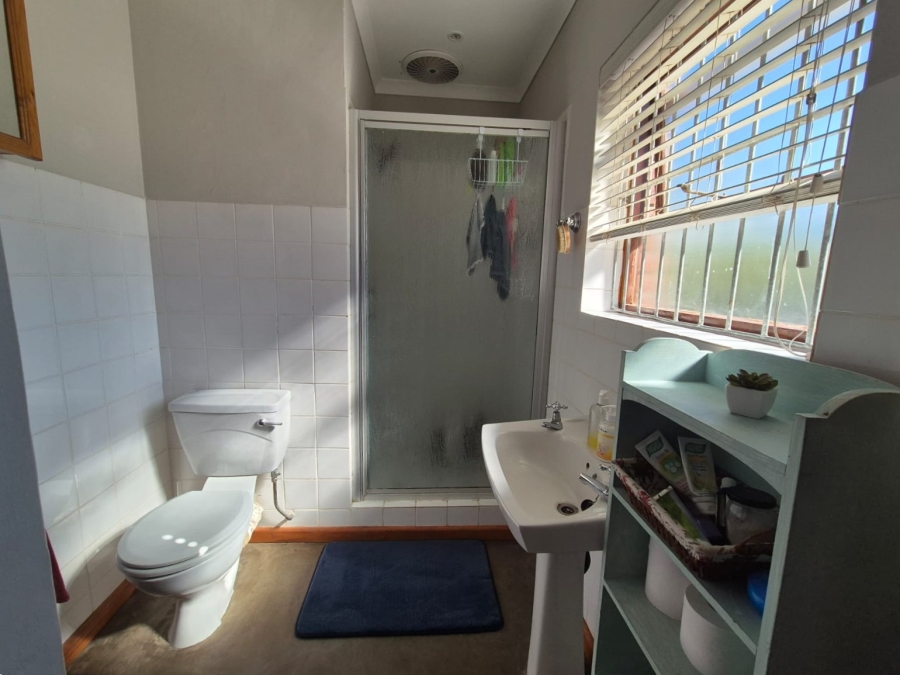 3 Bedroom Property for Sale in Wavecrest Eastern Cape